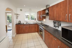 17 Larkfield Court 2 sm.jpg